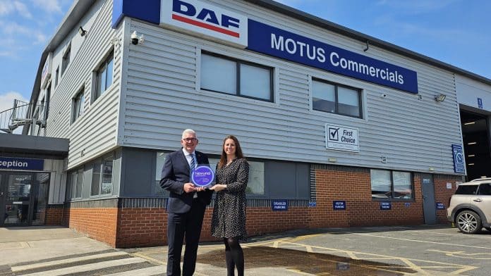 Pictured: L-R Matt Lawrenson, MD Motus Commercials and Lucy Line, Deputy MD Novuna Vehicle Solutions